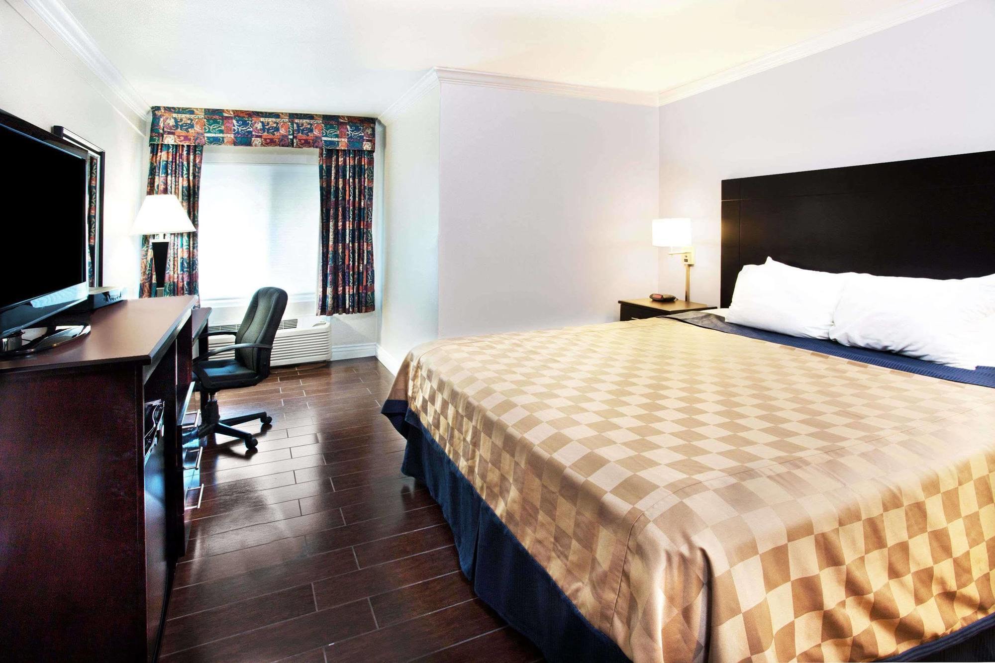 Travelodge By Wyndham Ocean Front Sunset Beach Luaran gambar